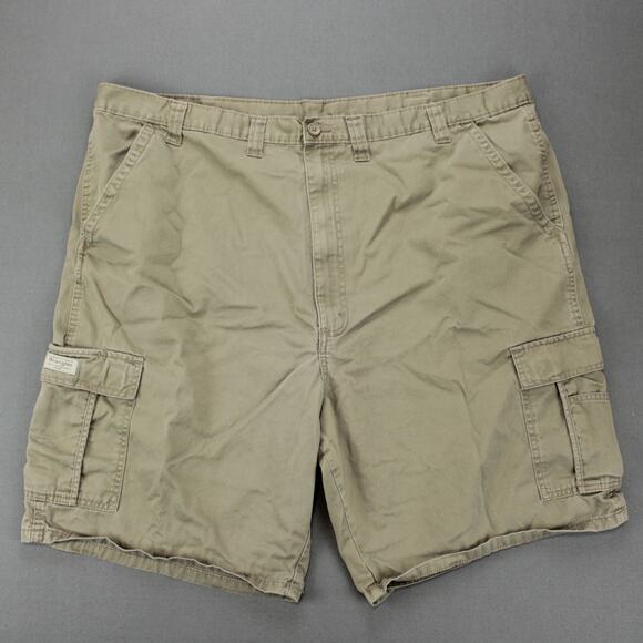 Wrangler Cargo Shorts Mens 46 Beige 7 Pocket Cargo Utility Outdoor Casual - Picture 1 of 8